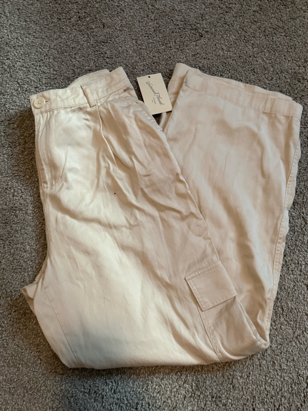 Universal Thread Cream Utility Pants with Cargo Pocket